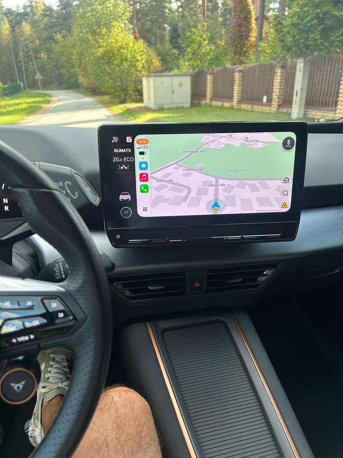 Cupra Born, 82 кВт·ч, Хэтчбек