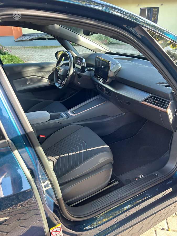 Cupra Born, 82 kWh, hatchback