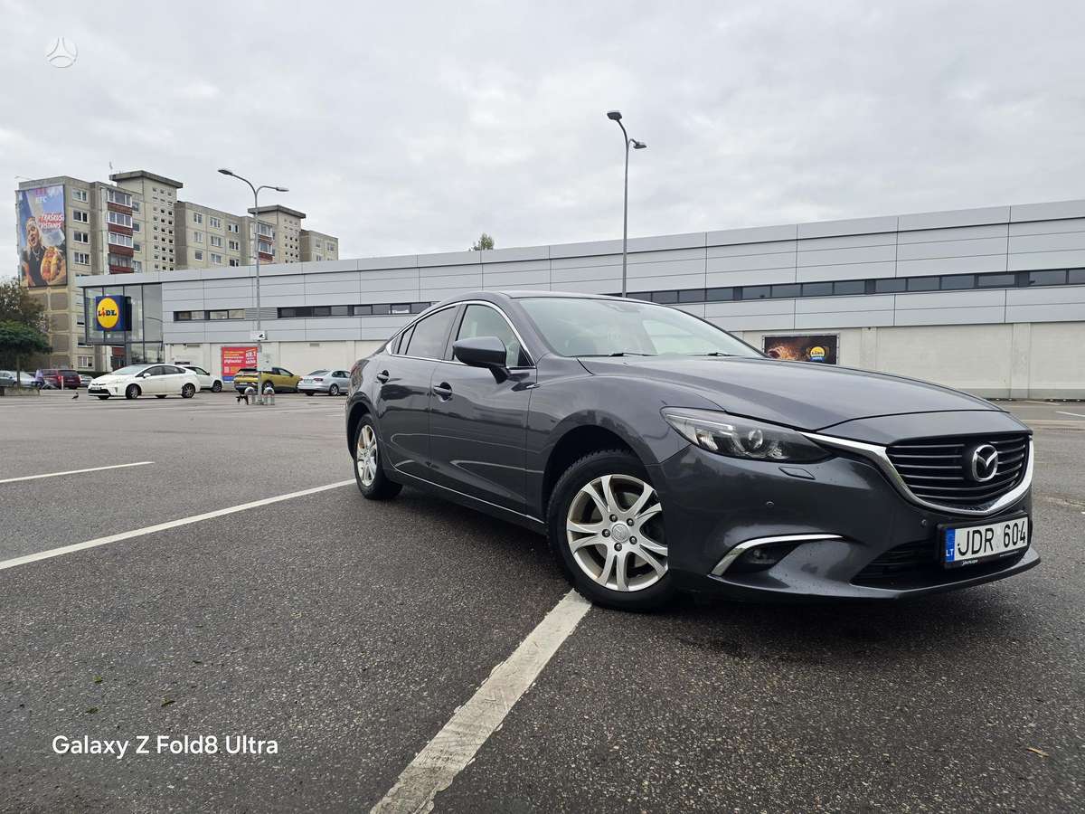 Mazda 6, 2.2 l., Седан