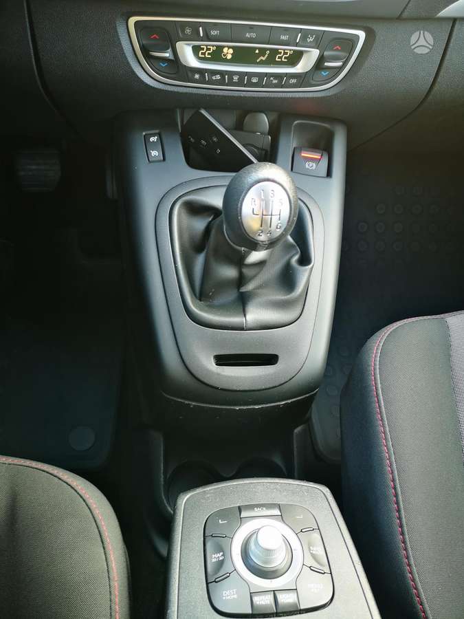 Renault Scenic, 1.2 l., Минивэн