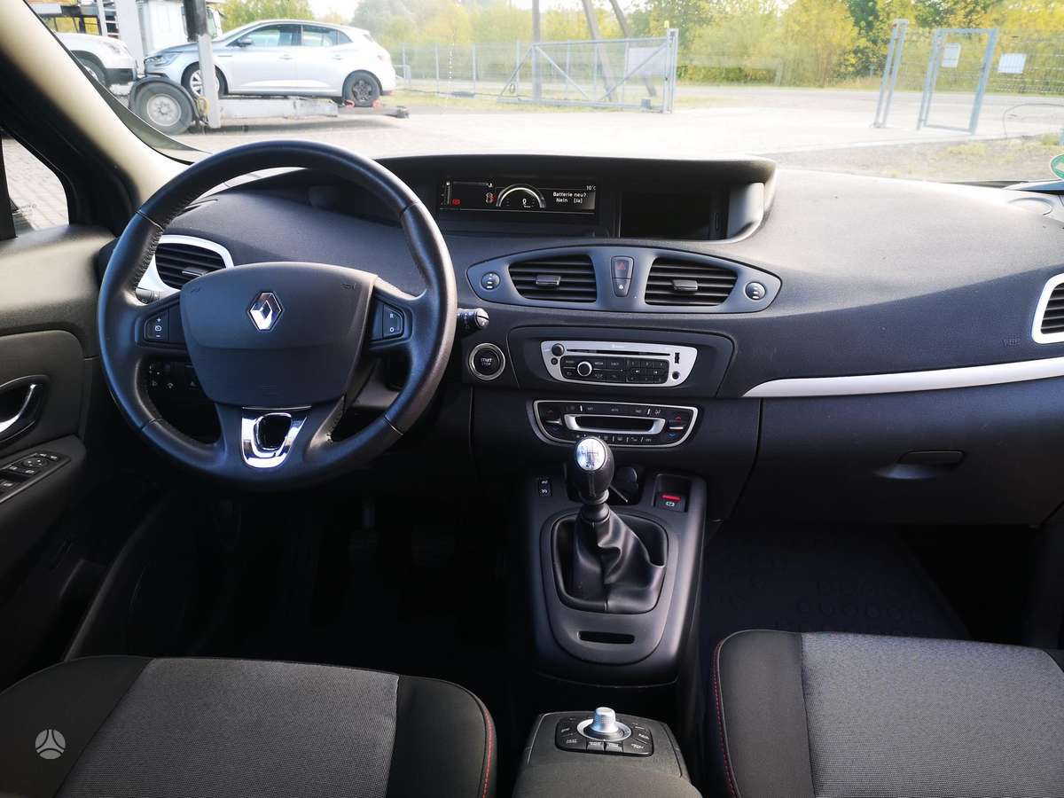 Renault Scenic, 1.2 l., Минивэн