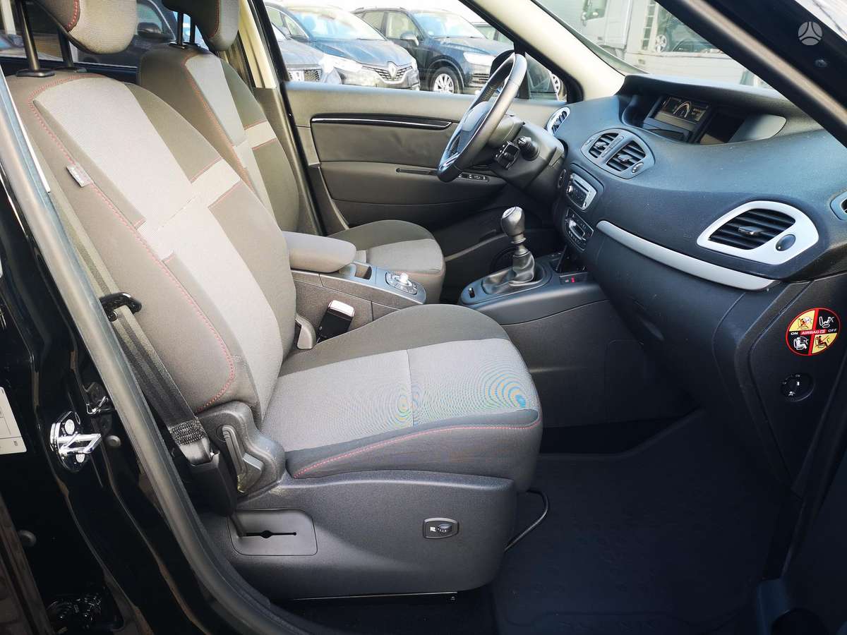 Renault Scenic, 1.2 l., Минивэн