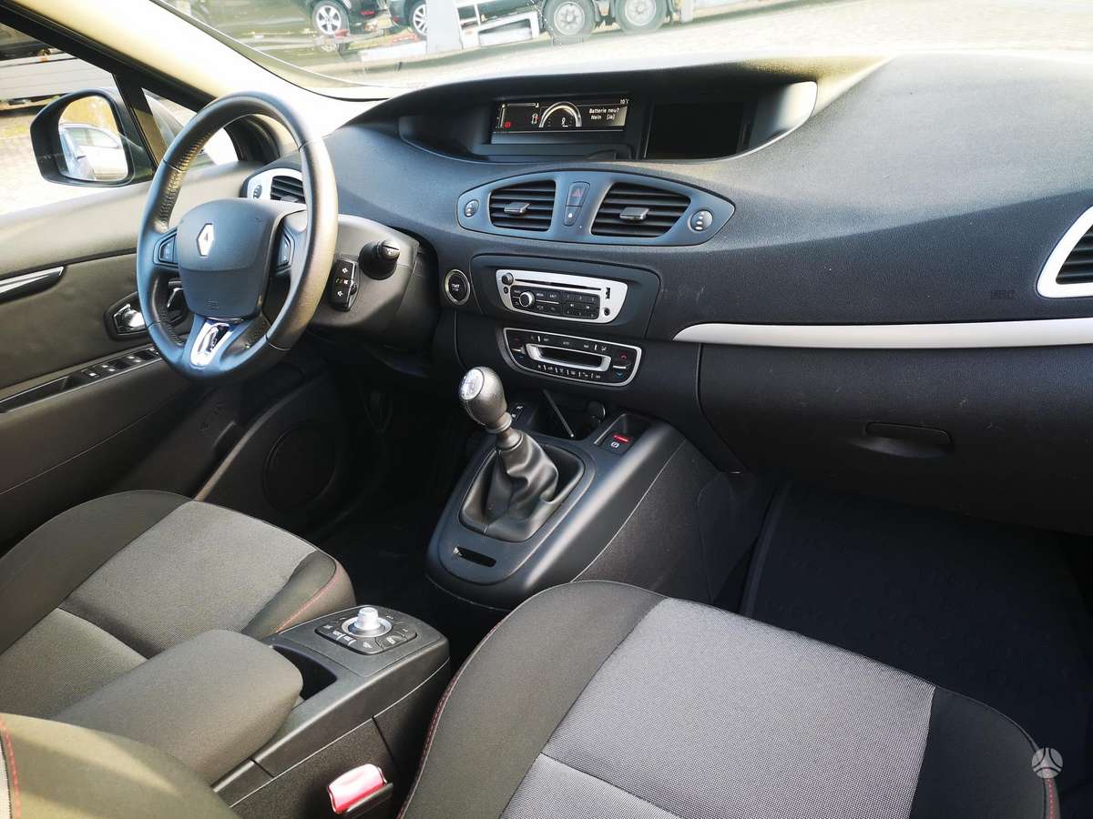 Renault Scenic, 1.2 l., Минивэн