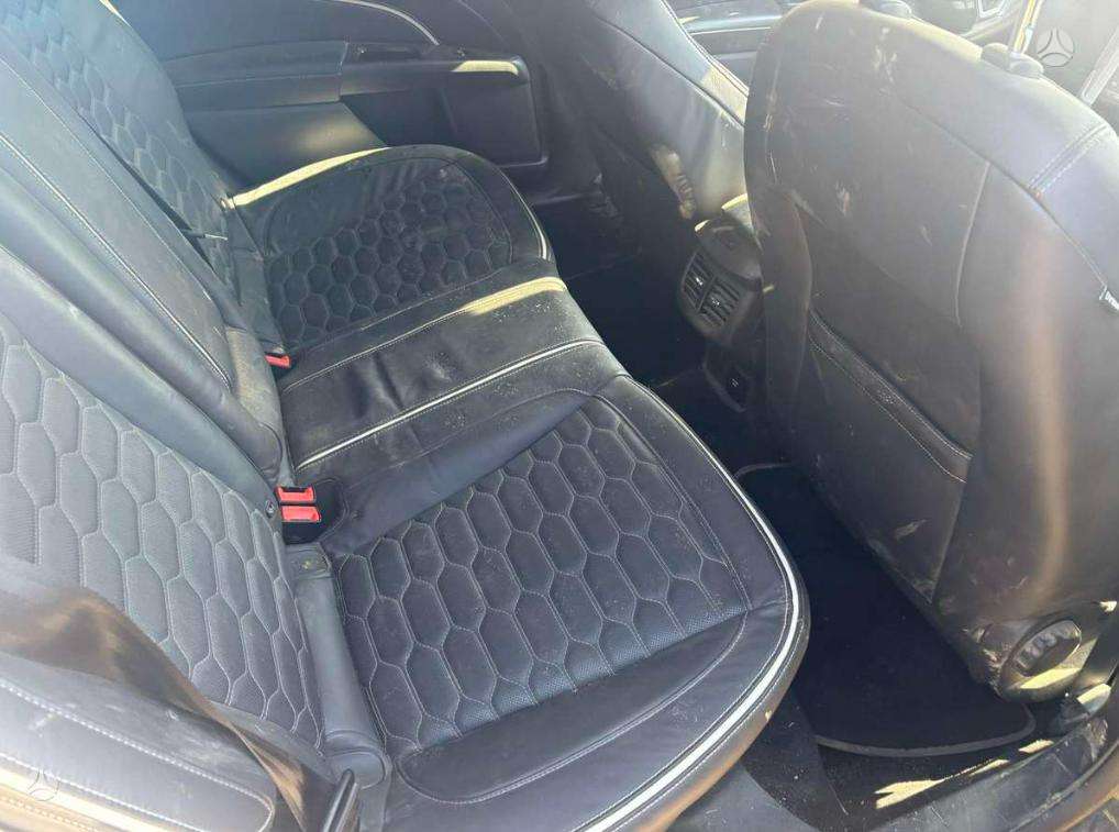 Ford Mondeo dalimis