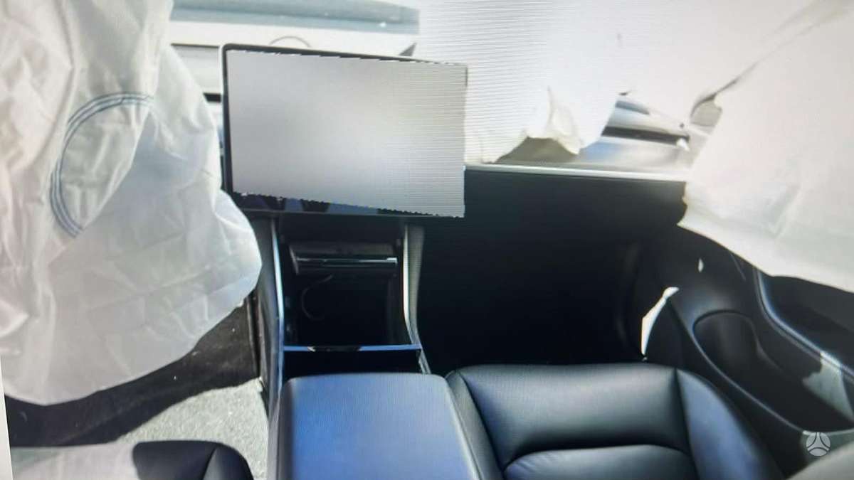 Tesla Model 3, 60 кВт·ч, Хэтчбек