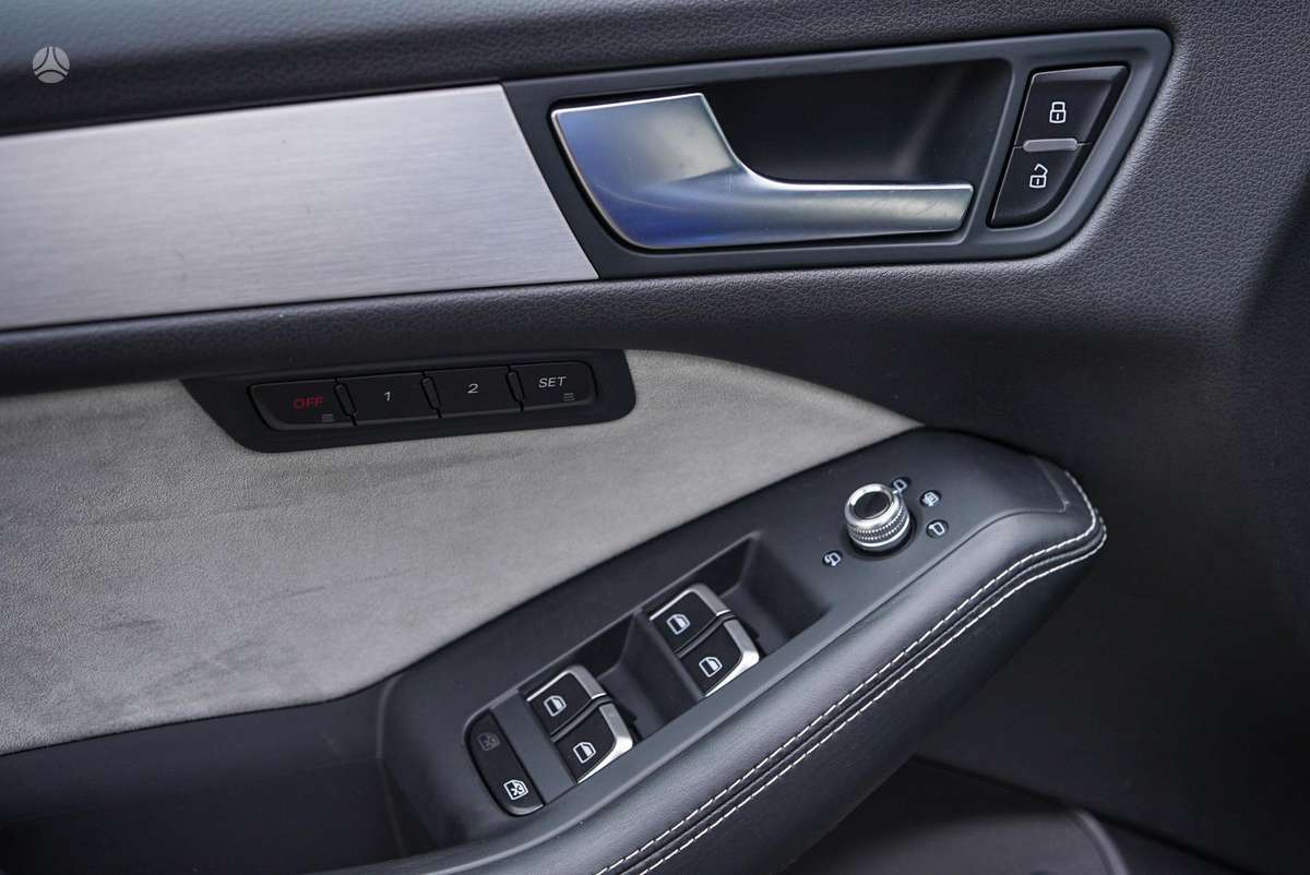 Audi SQ5, 3.0 l., Внедорожник / Кроссовер