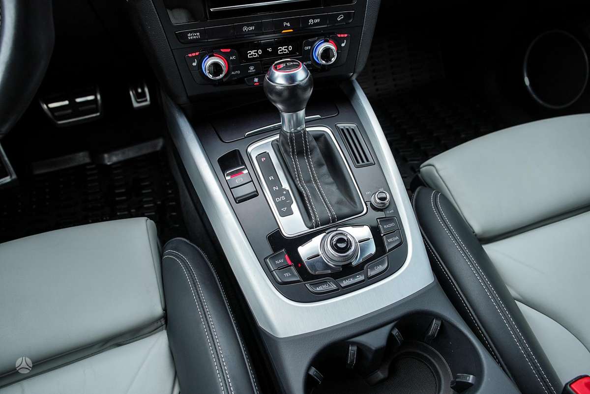 Audi SQ5, 3.0 l., Внедорожник / Кроссовер
