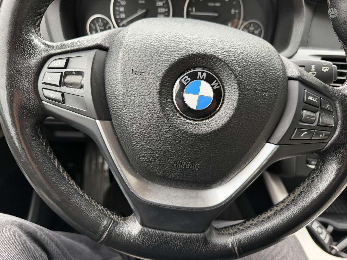 BMW X3, 2.0 l., off-road / crossover