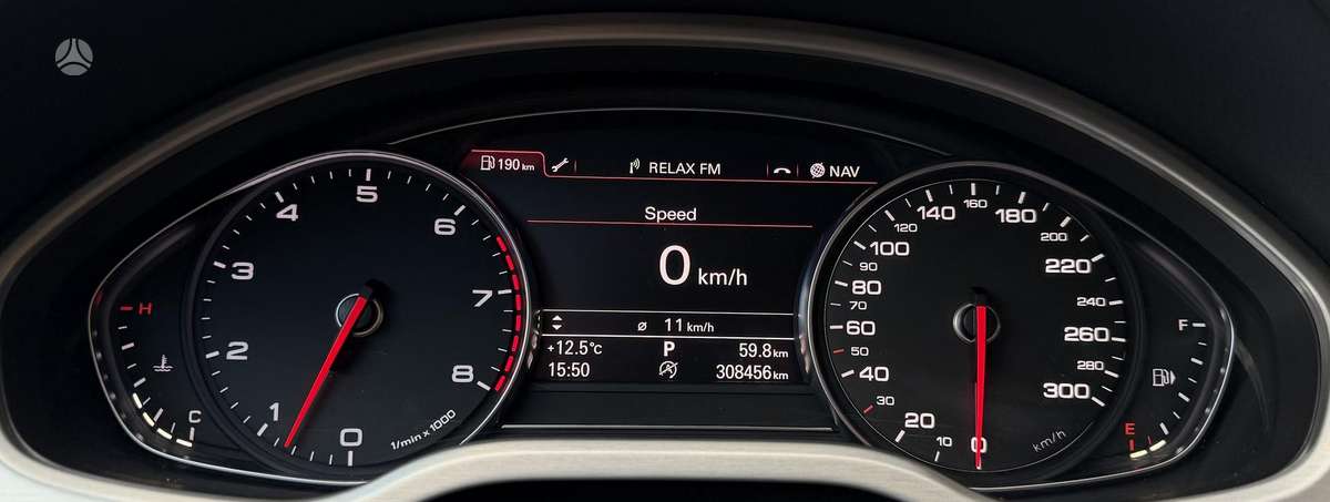 Audi A8, 3.0 l., Седан