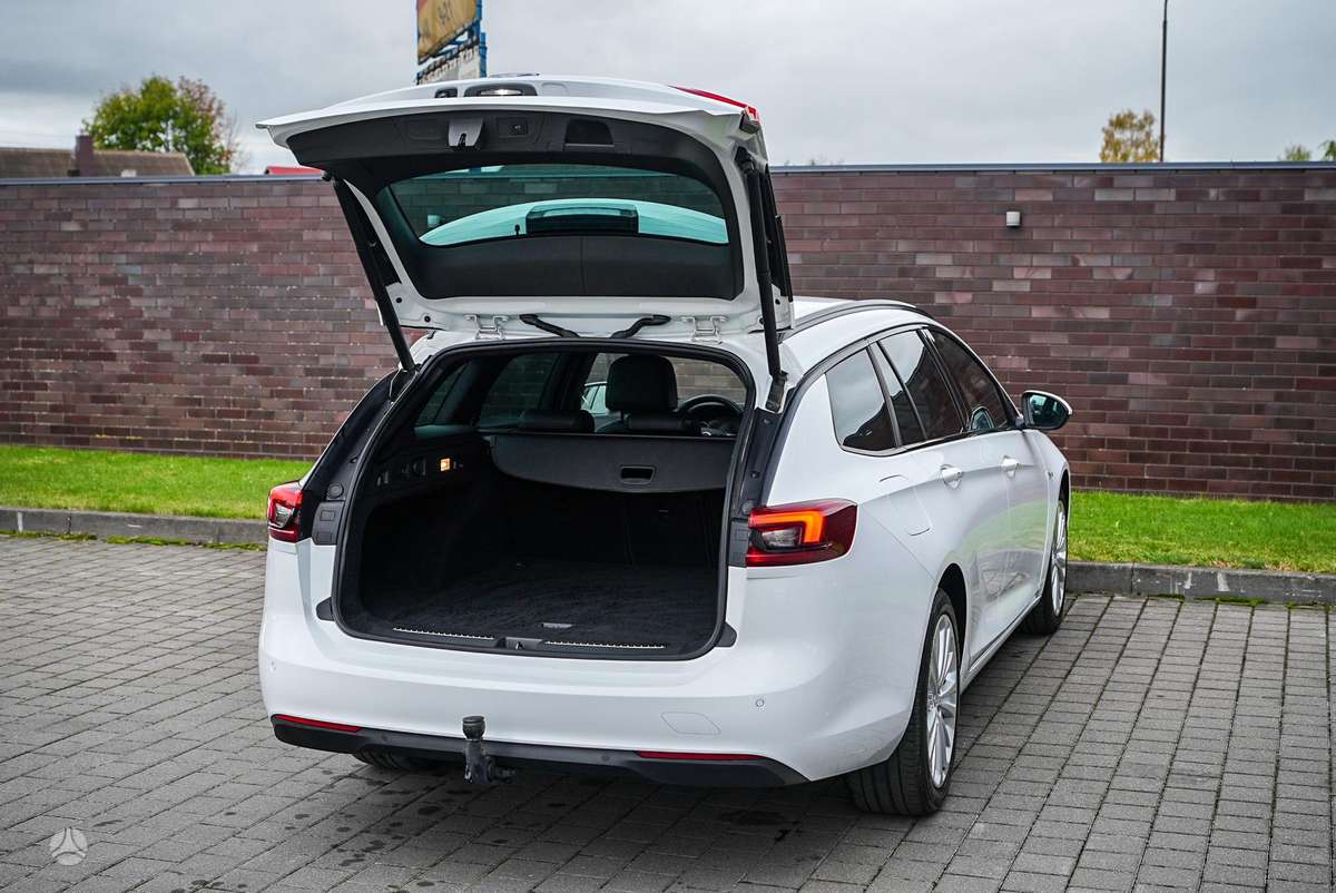 Opel Insignia, 1.6 l., Универсал