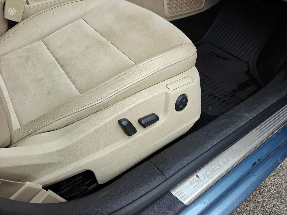 Skoda Superb, 2.0 l., Седан