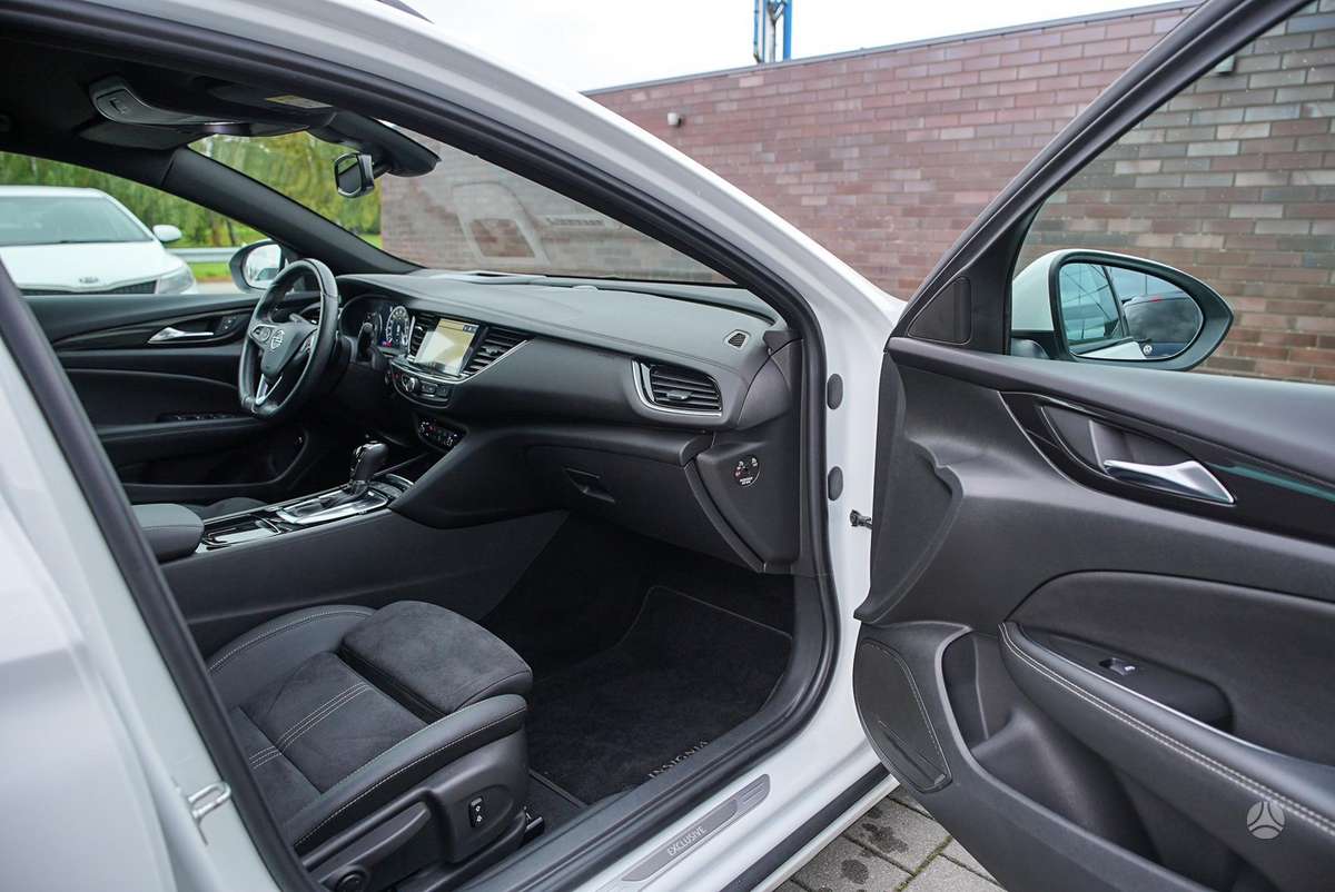 Opel Insignia, 1.6 l., Универсал