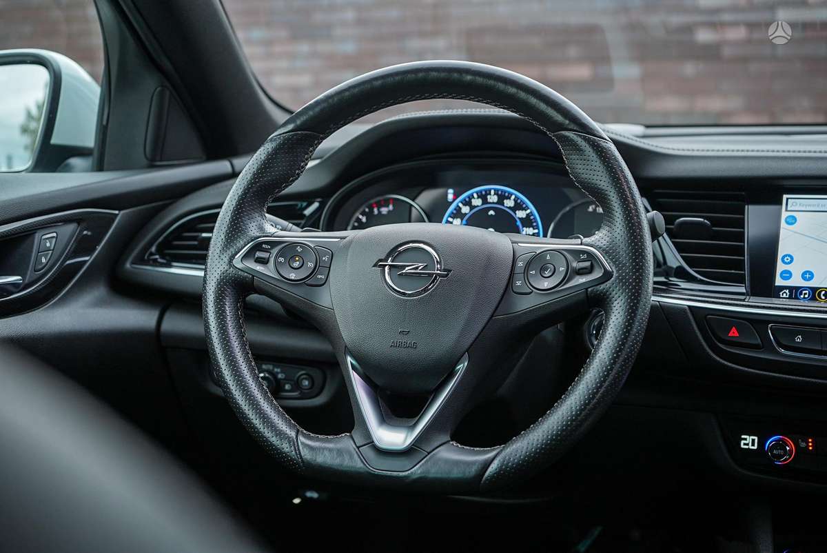 Opel Insignia, 1.6 l., Универсал