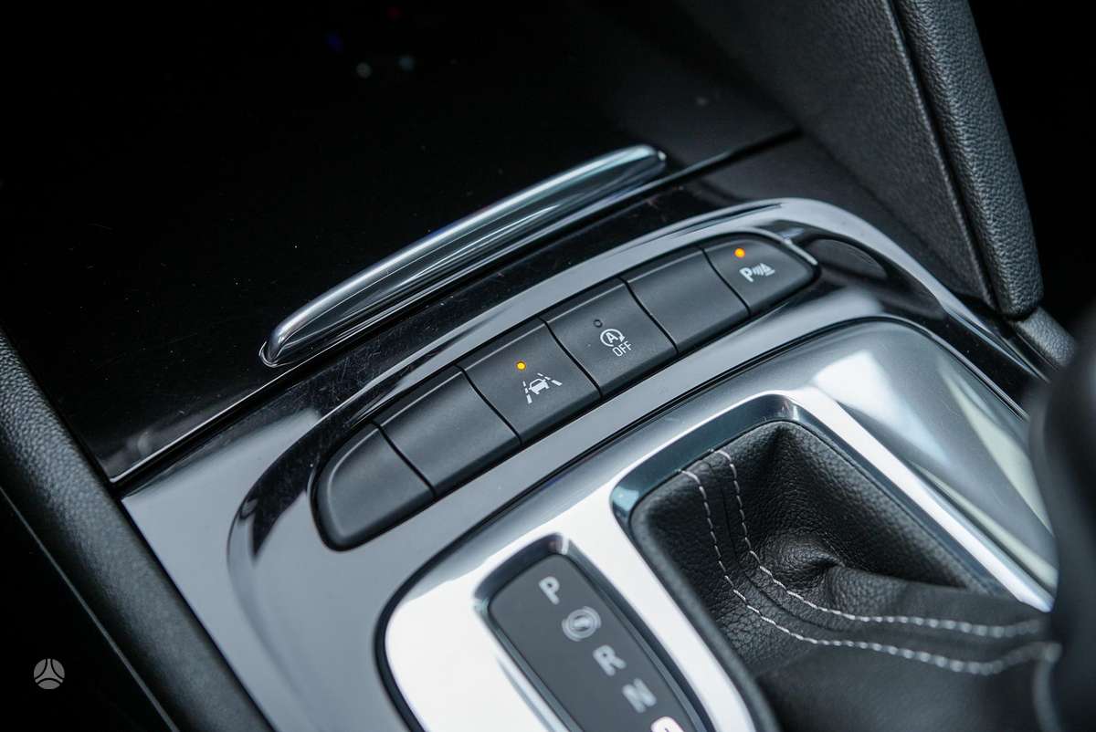 Opel Insignia, 1.6 l., Универсал