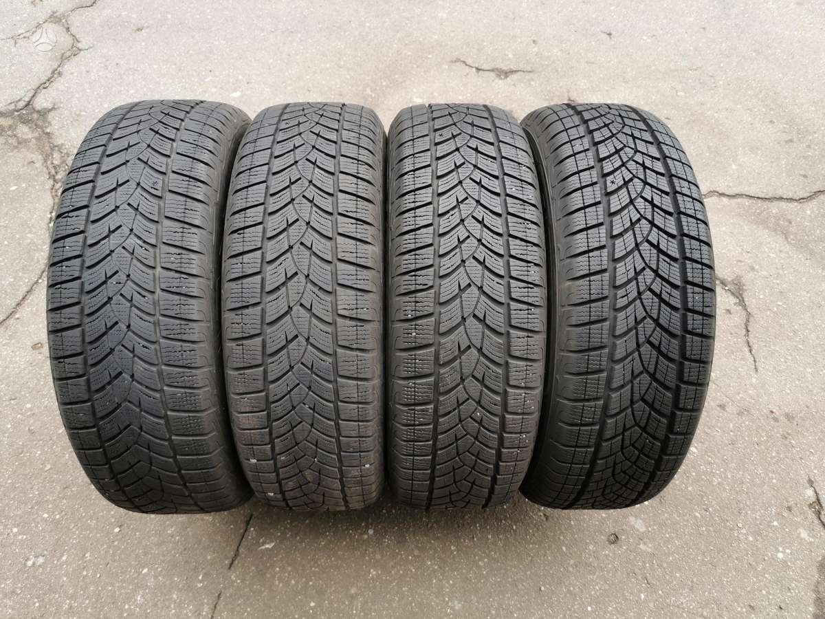 Goodyear ULTRAGRIP, зимние 215/65 R17