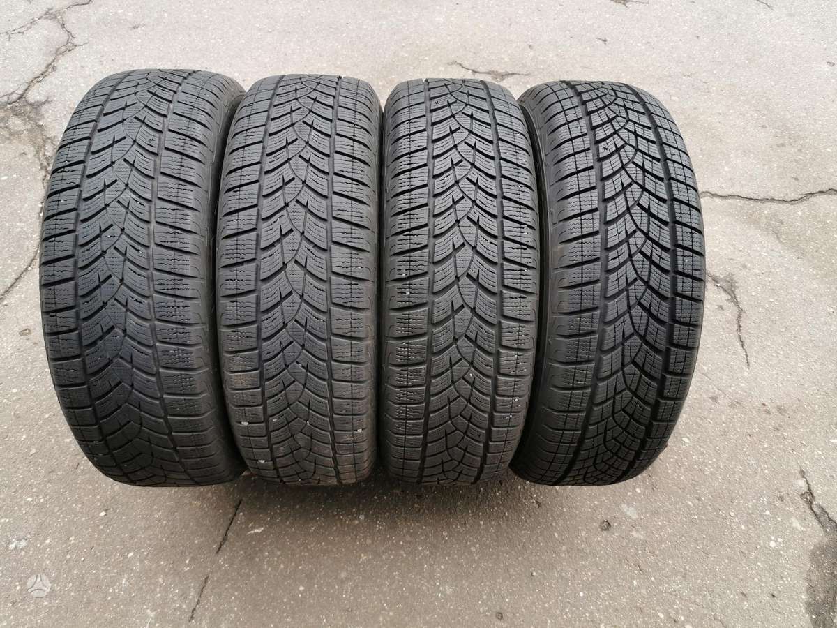 Goodyear ULTRAGRIP, зимние 215/65 R17