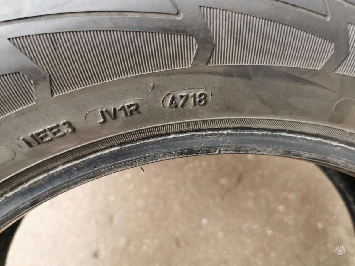 Goodyear ULTRAGRIP, winter 215/65 R17