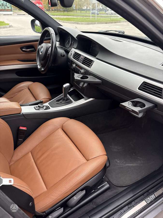 BMW 320, 2.0 l., Универсал