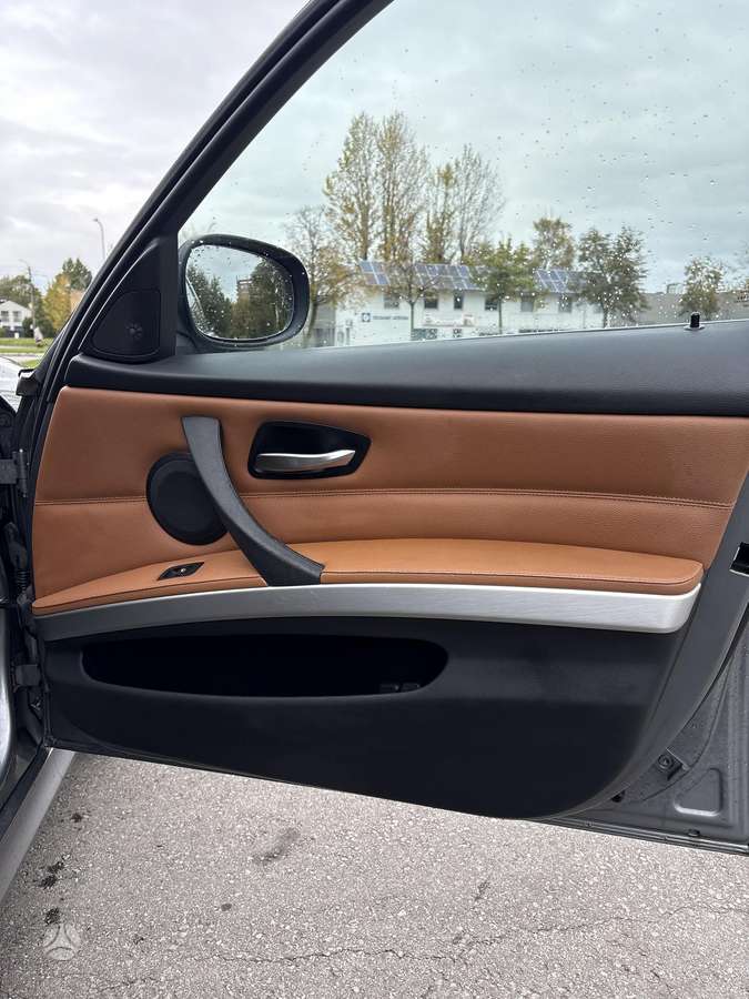 BMW 320, 2.0 l., universalas