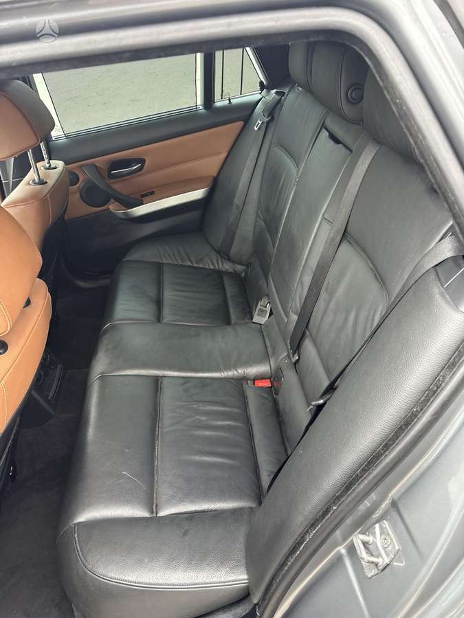 BMW 320, 2.0 l., universalas