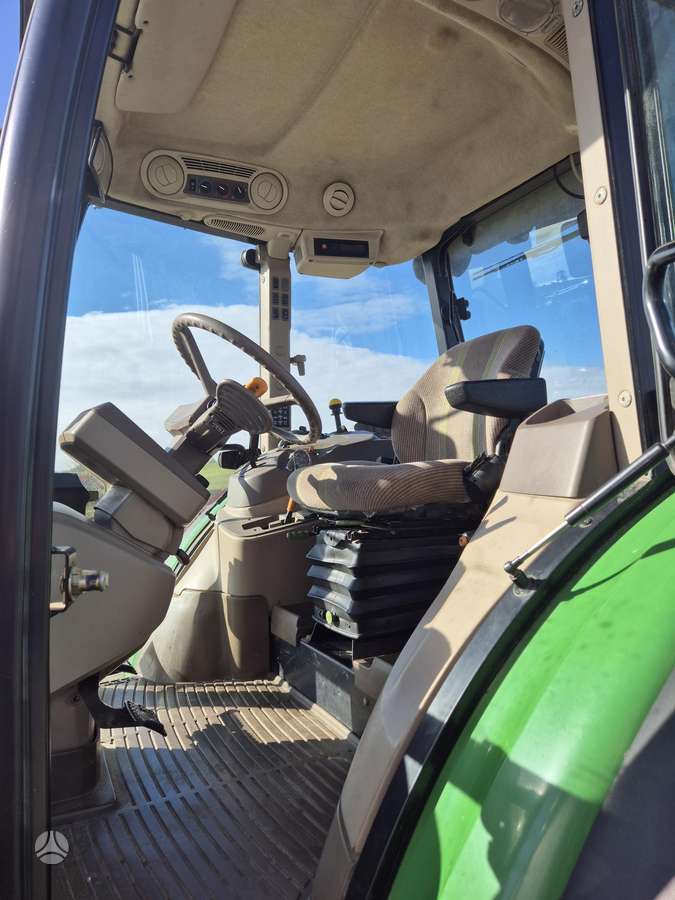 John Deere 5100R, тракторы