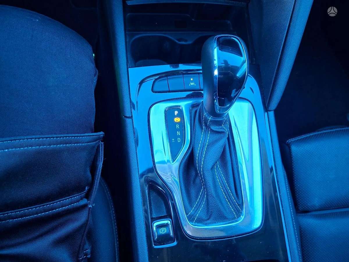 Opel Insignia, 2.0 l., Универсал