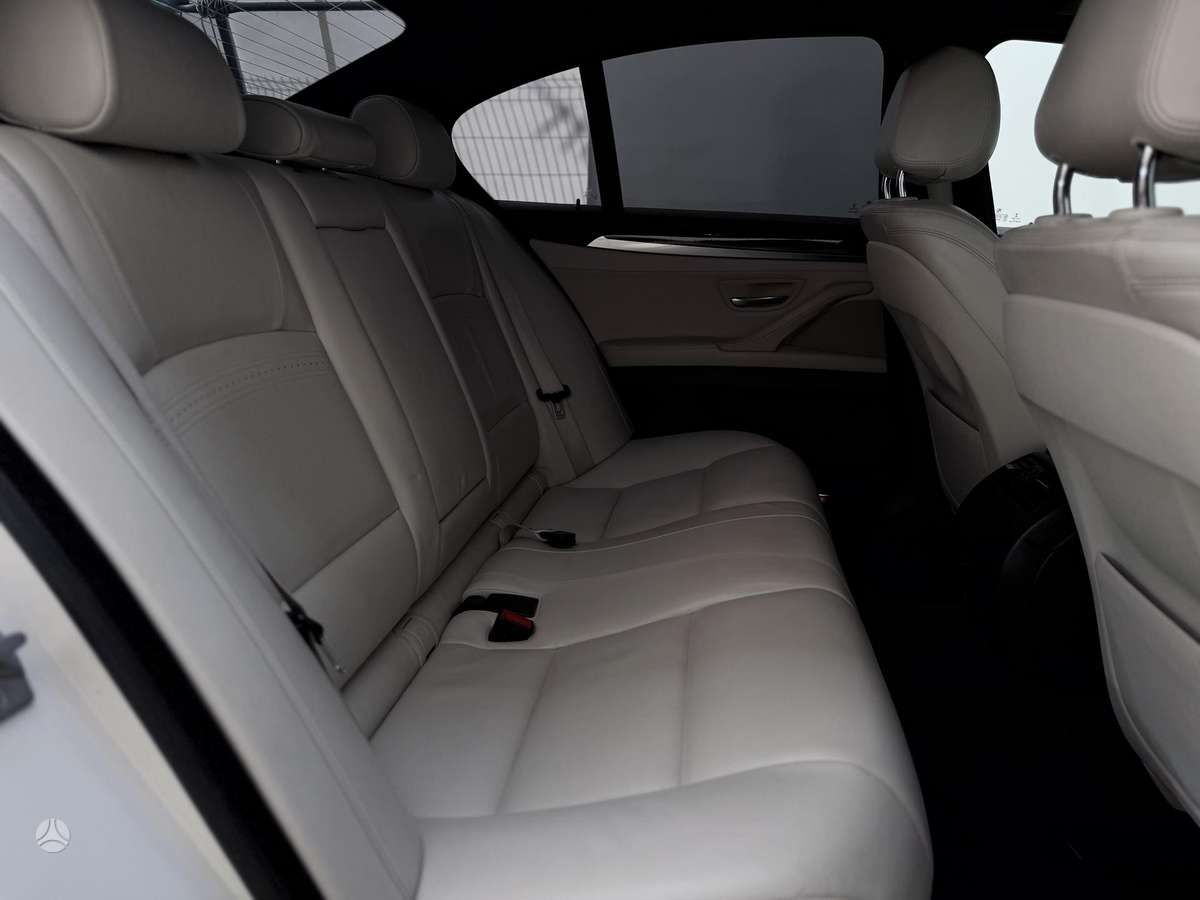 BMW 535, 3.0 l., Седан