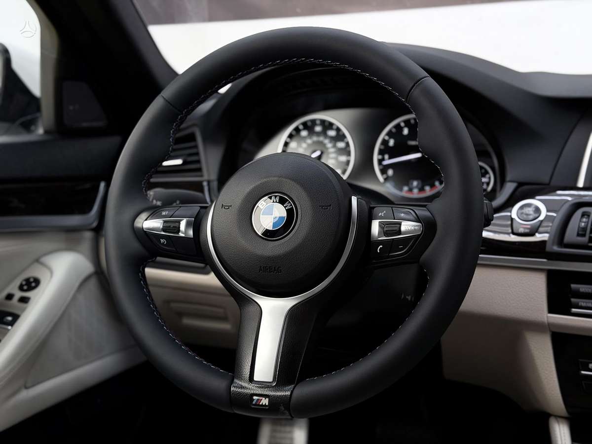 BMW 535, 3.0 l., Седан