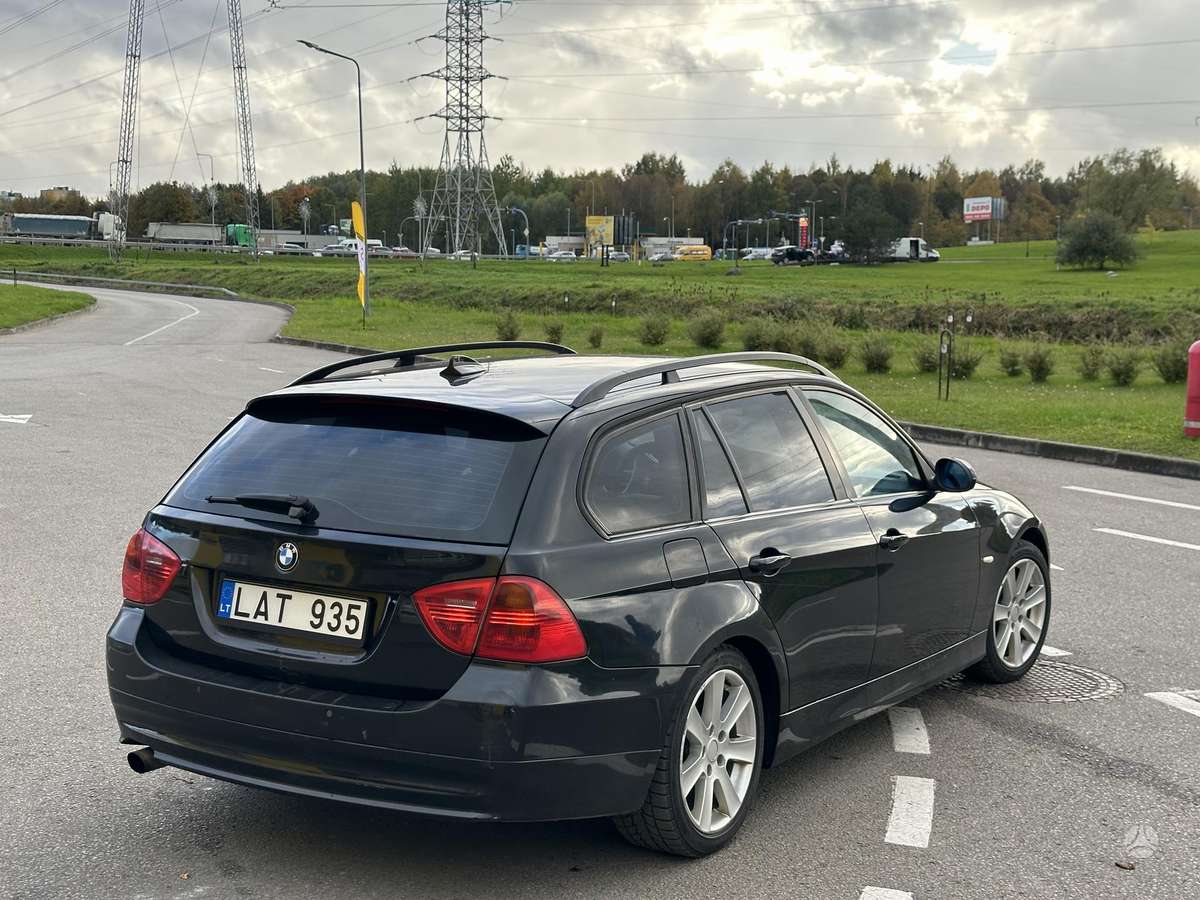 BMW 320, 2.0 l., universalas