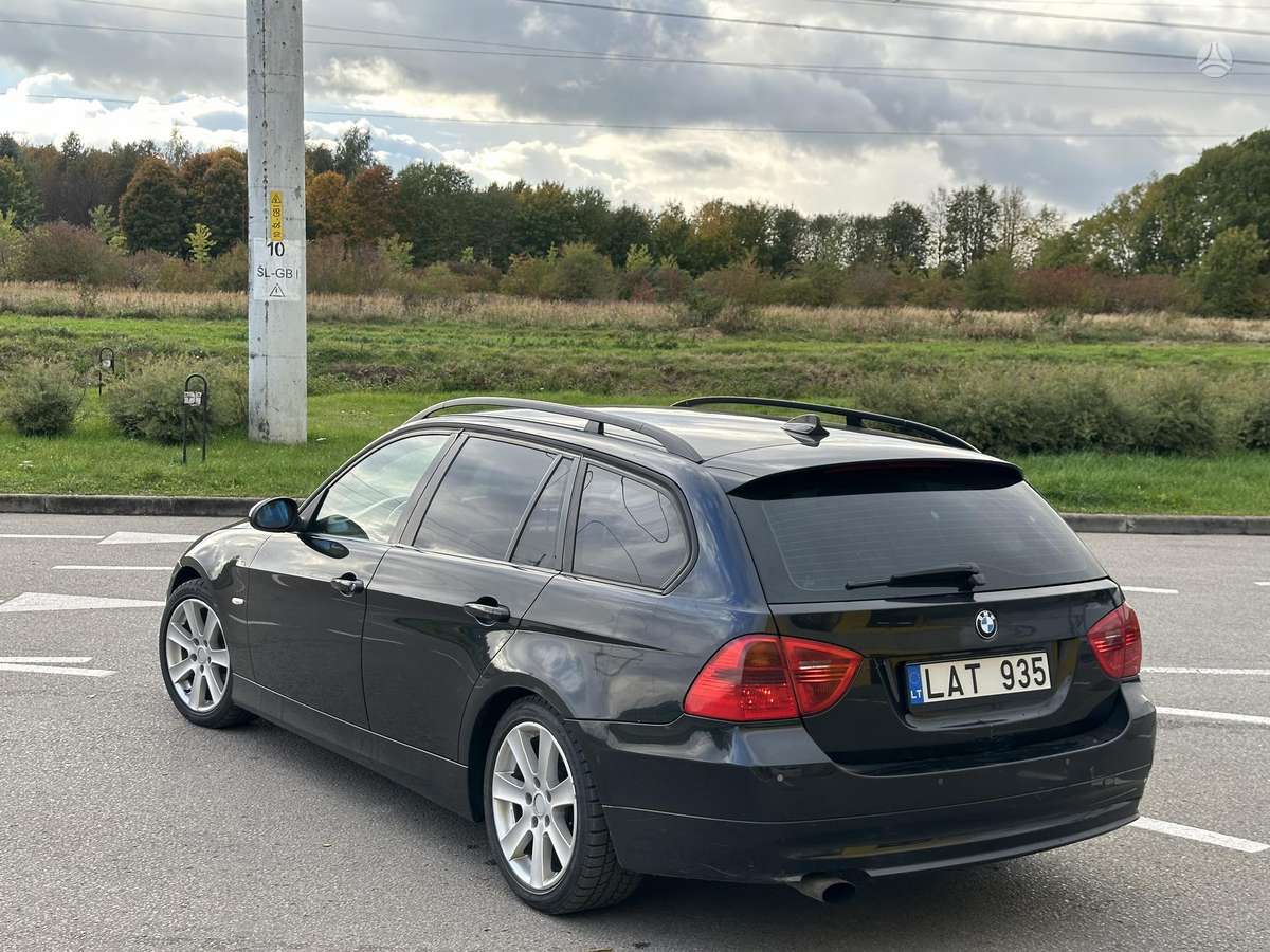 BMW 320, 2.0 l., universalas