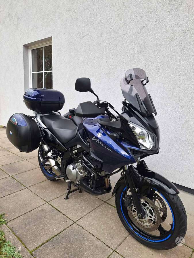 Suzuki DL (V-Strom) 996cc, enduro / adventure