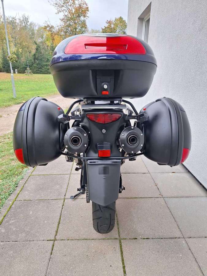 Suzuki DL (V-Strom) 996cc, enduro / adventure