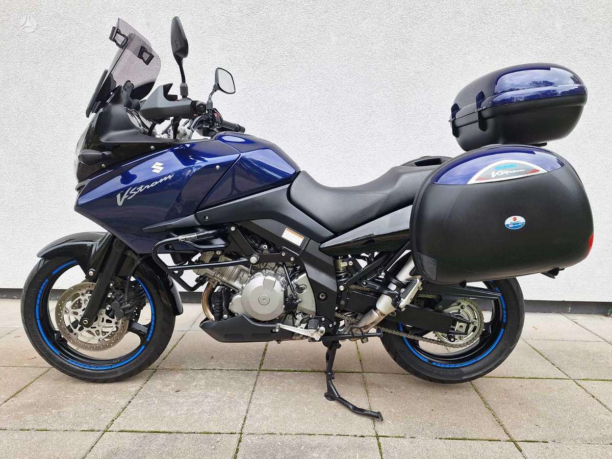 Suzuki DL (V-Strom) 996cc, enduro / adventure