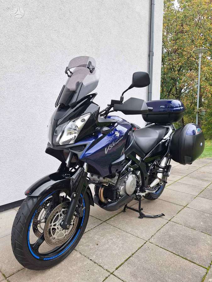 Suzuki DL (V-Strom) 996cc, enduro / adventure