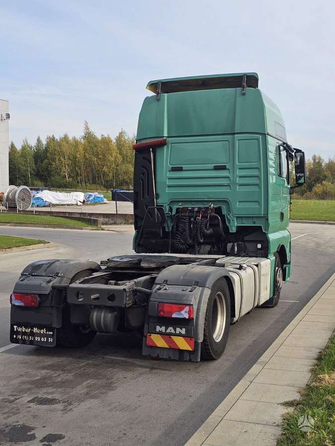 MAN TGX, double sleeper