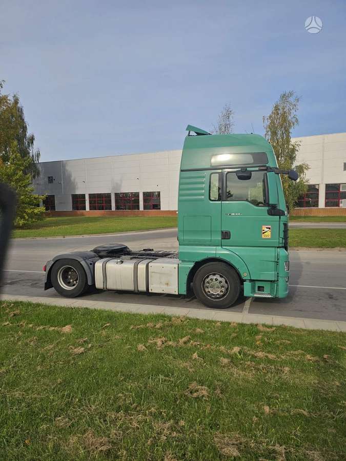 MAN TGX, 2 спальных места