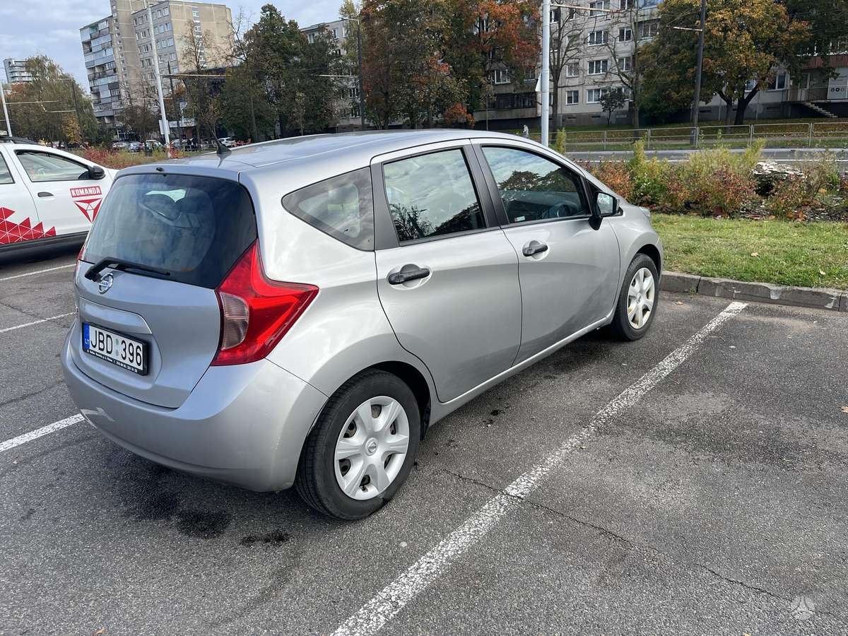 Nissan Note, 1.2 l., hatchback
