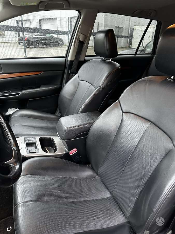 Subaru Outback, 2.5 l., universalas