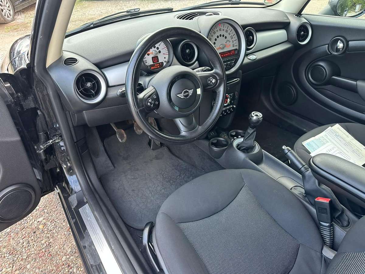 Mini Cooper, 1.6 l., hečbekas