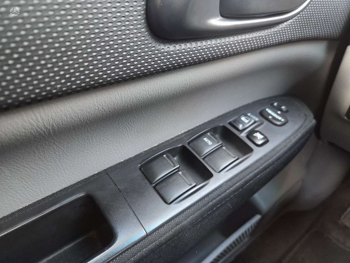 Subaru Forester, 2.0 l., Универсал