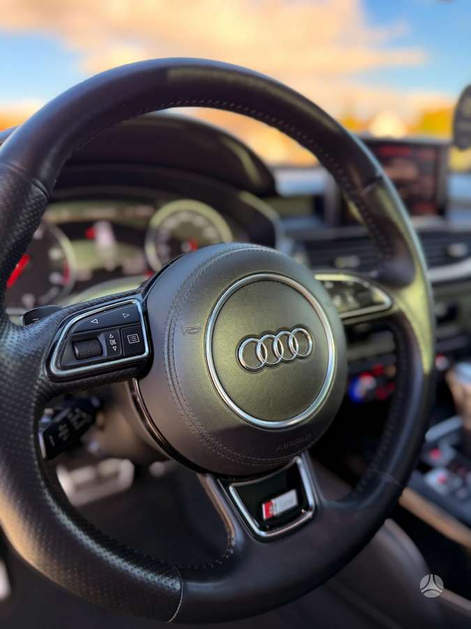 Audi A6, 3.0 l., wagon