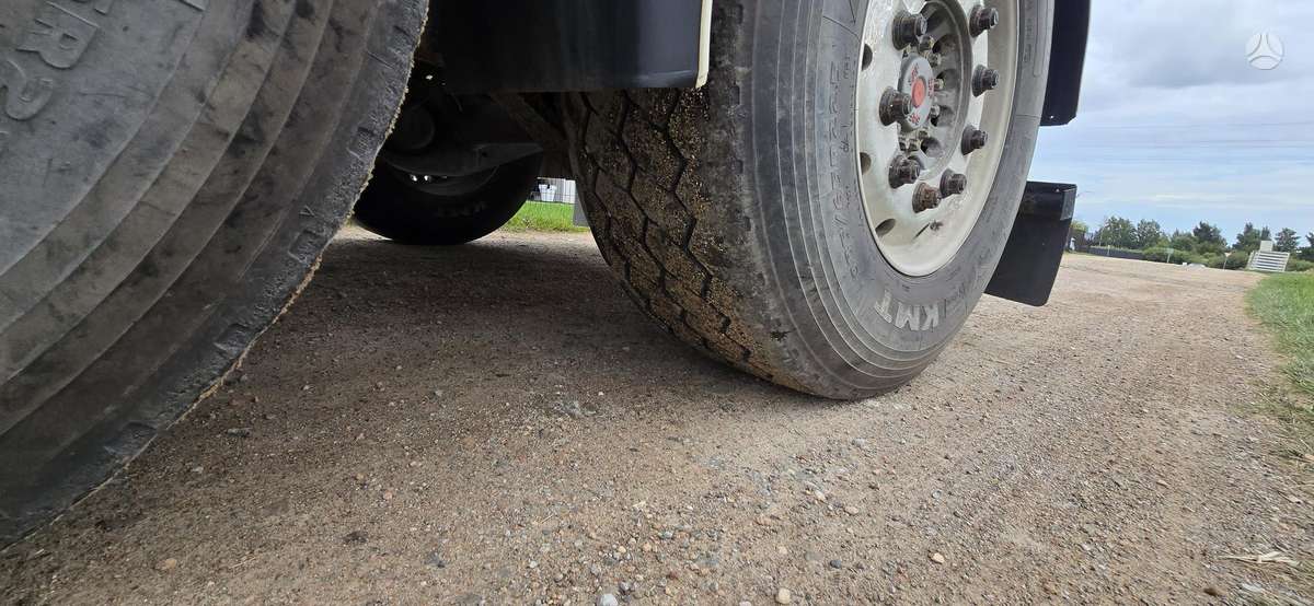 Volvo FH12, single sleeper