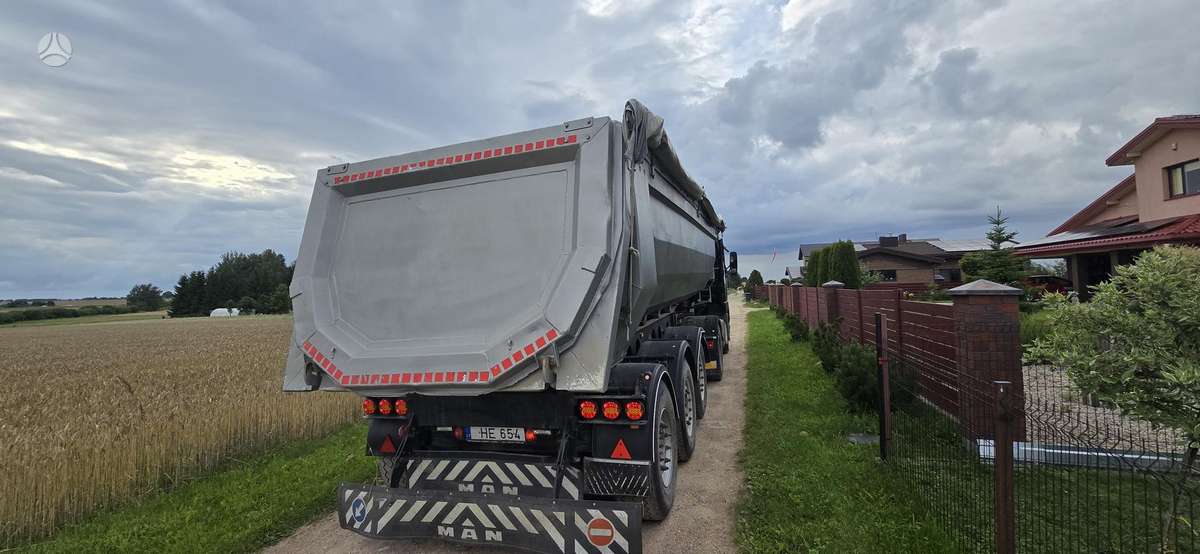 Volvo FH12, single sleeper