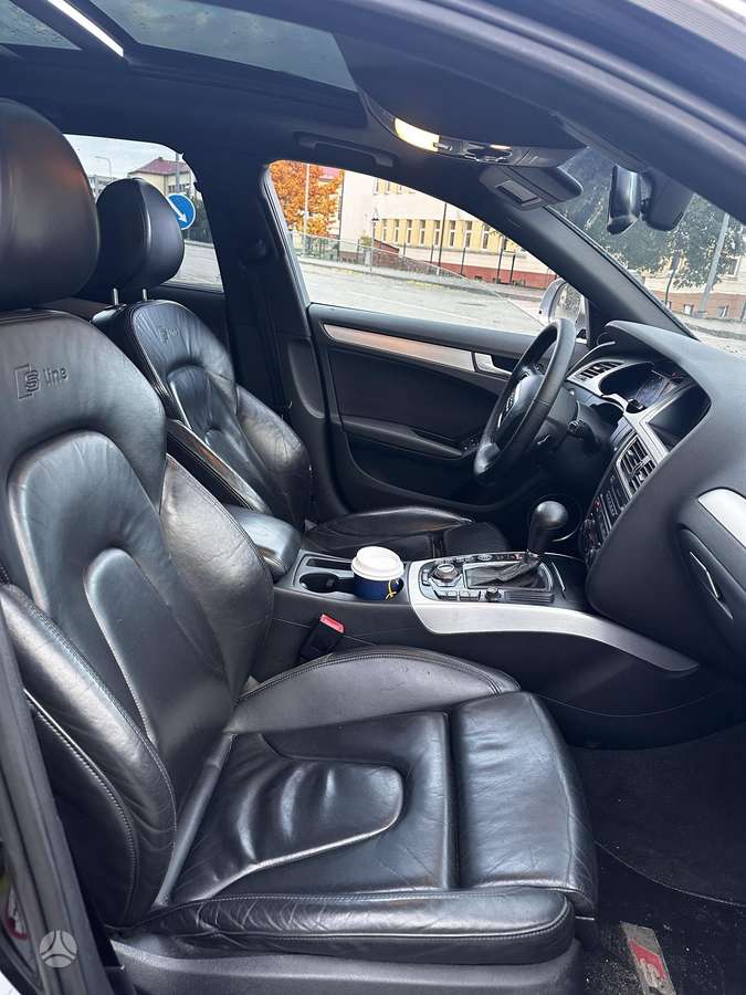 Audi A4, 3.0 l., universalas