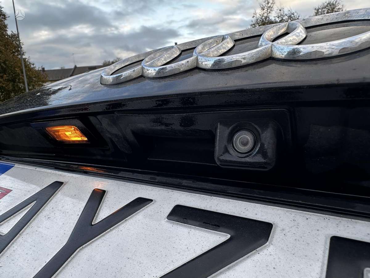 Audi A4, 3.0 l., universalas