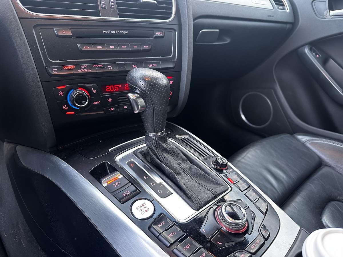 Audi A4, 3.0 l., universalas