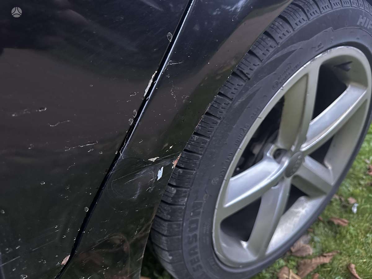 Audi A4, 3.0 l., universalas