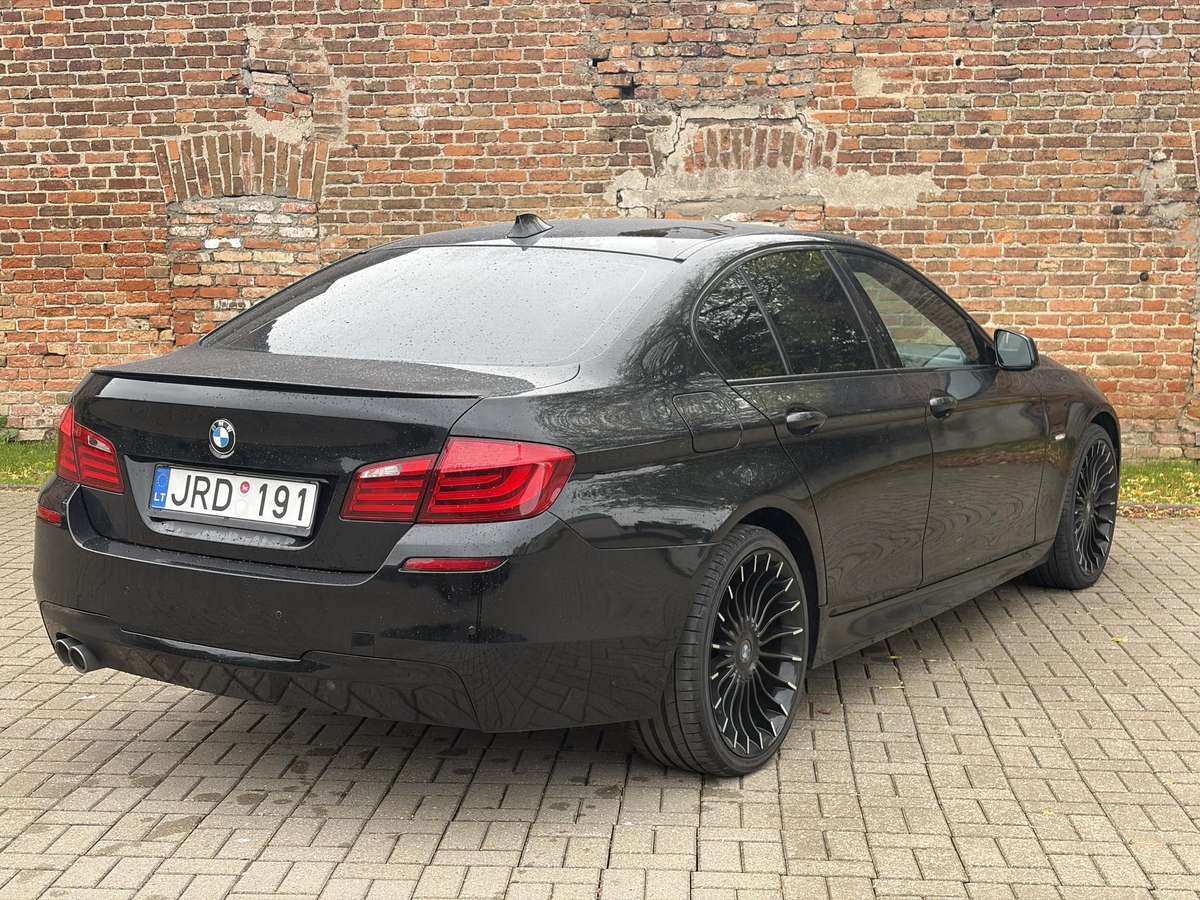 BMW 520, 2.0 l., sedanas