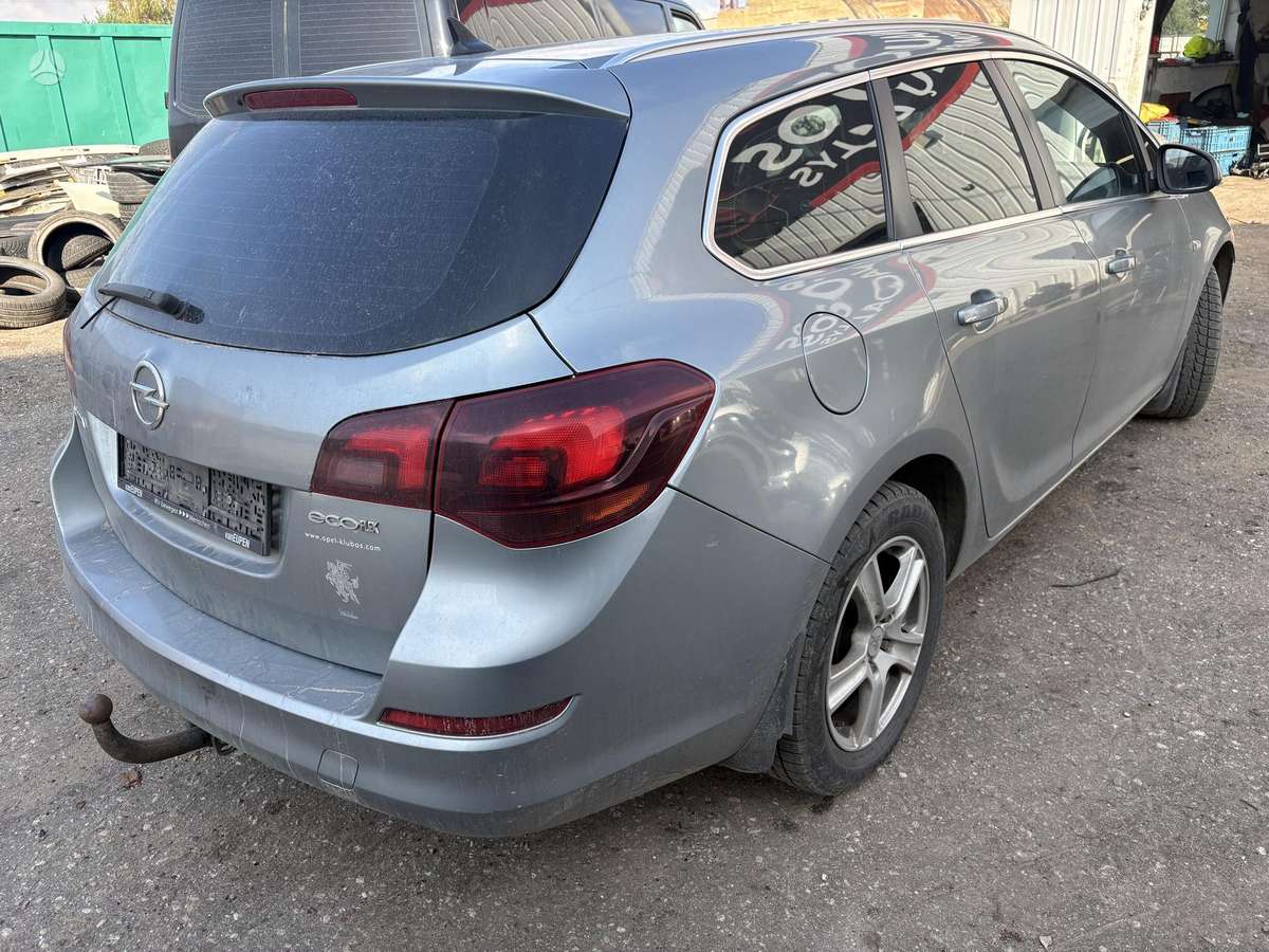 Opel Astra 37068366700