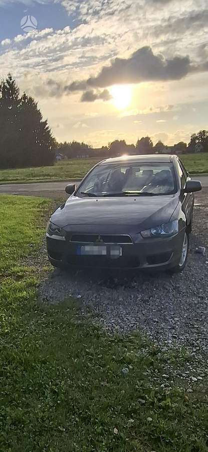 Mitsubishi Lancer, 2.0 l., sedanas